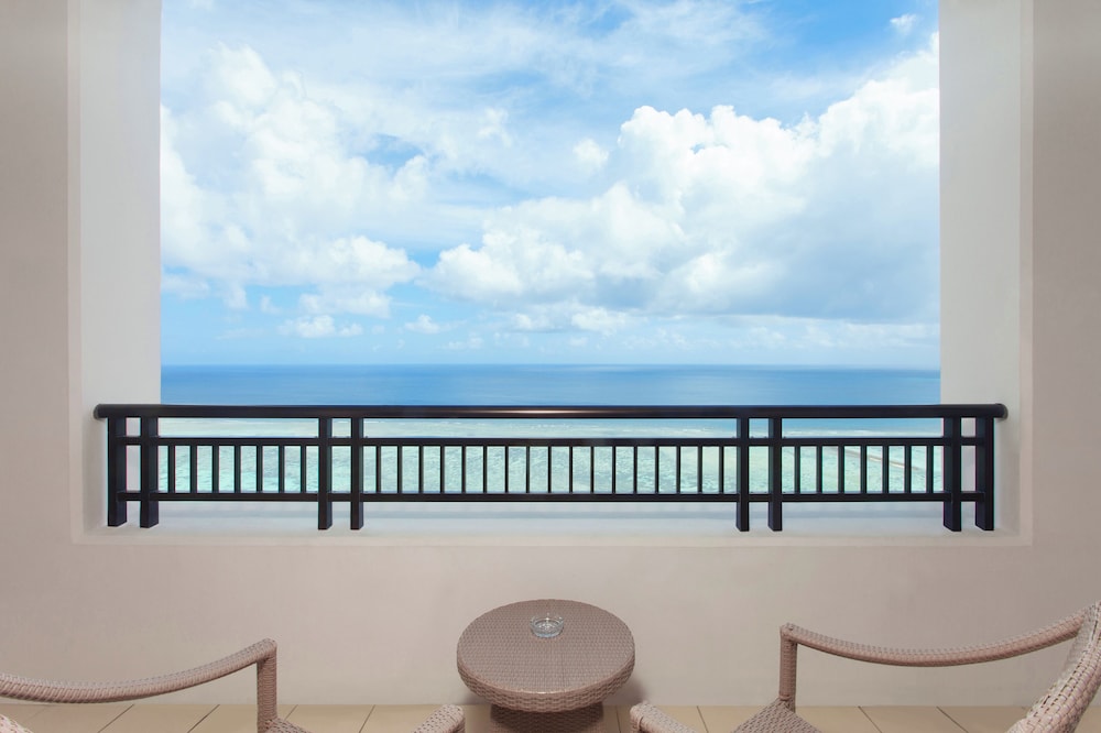 Club Suite (Royal) photo 3