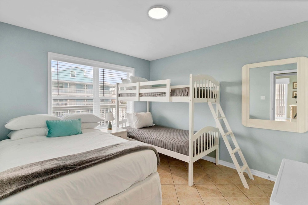 Spacious 3BR 2BA Gulf Views Dock and Boat Launch, Billede 33