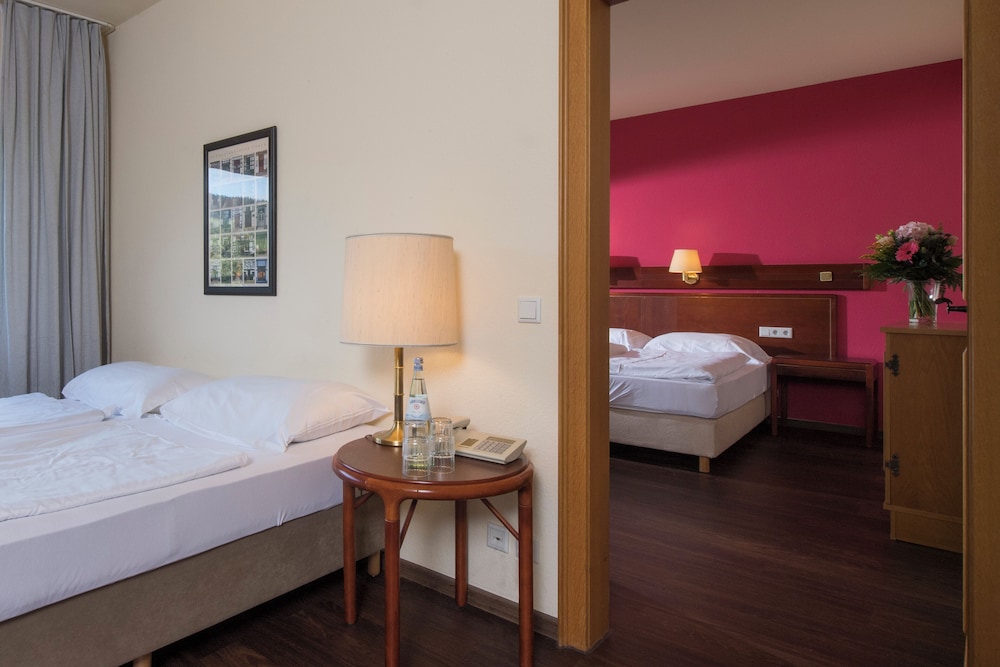Standard Quadruple Room - Photo 1