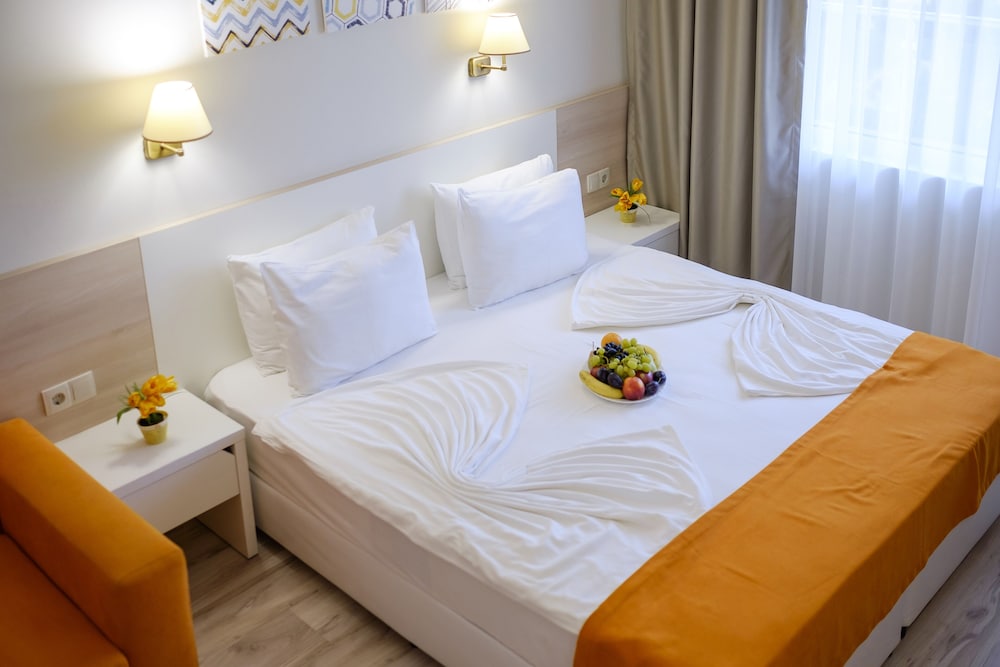 Superior Double or Twin Room - Photo 2