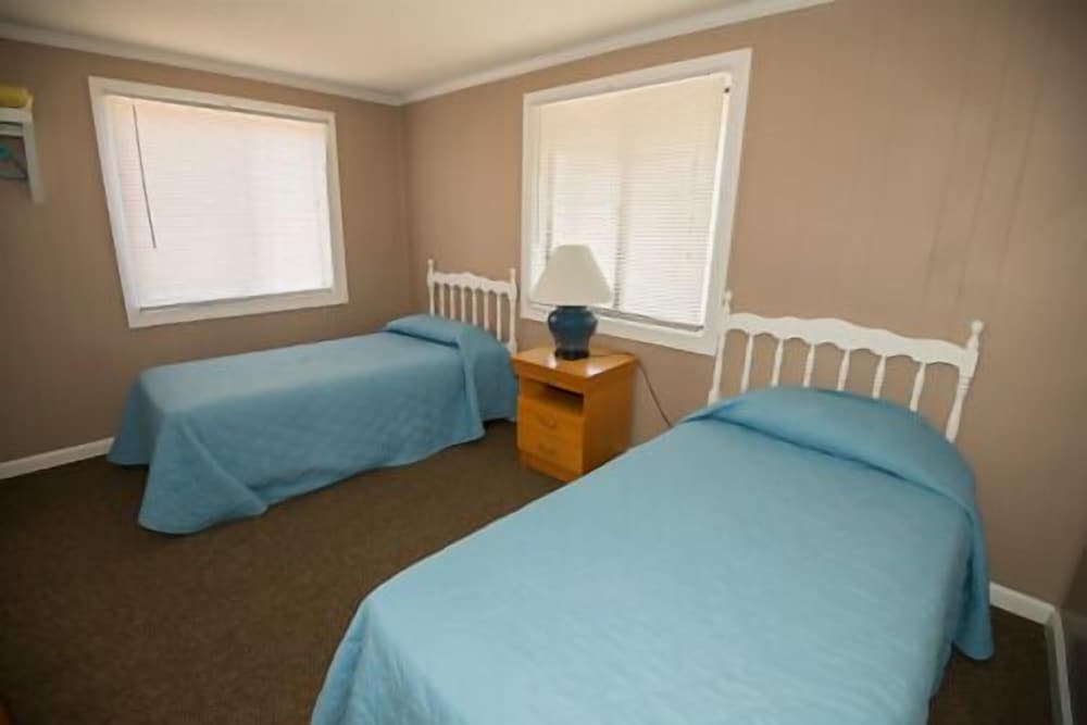 95S – oceanfront 2 story duplex photo 2