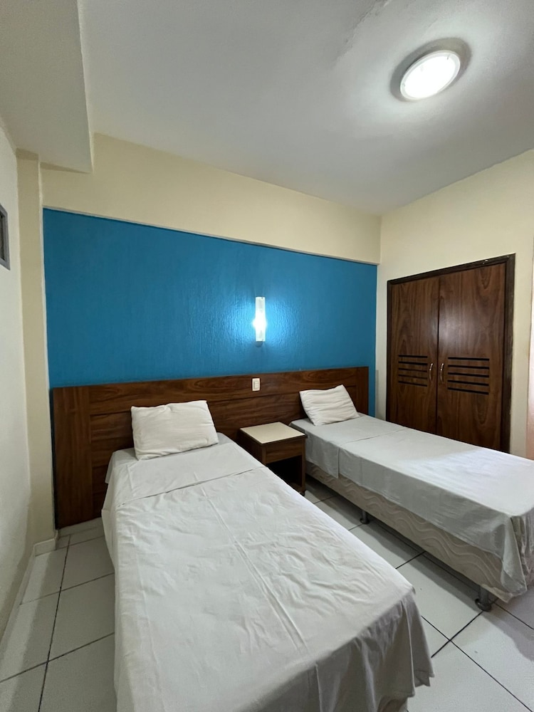 Standard Twin Room photo 1