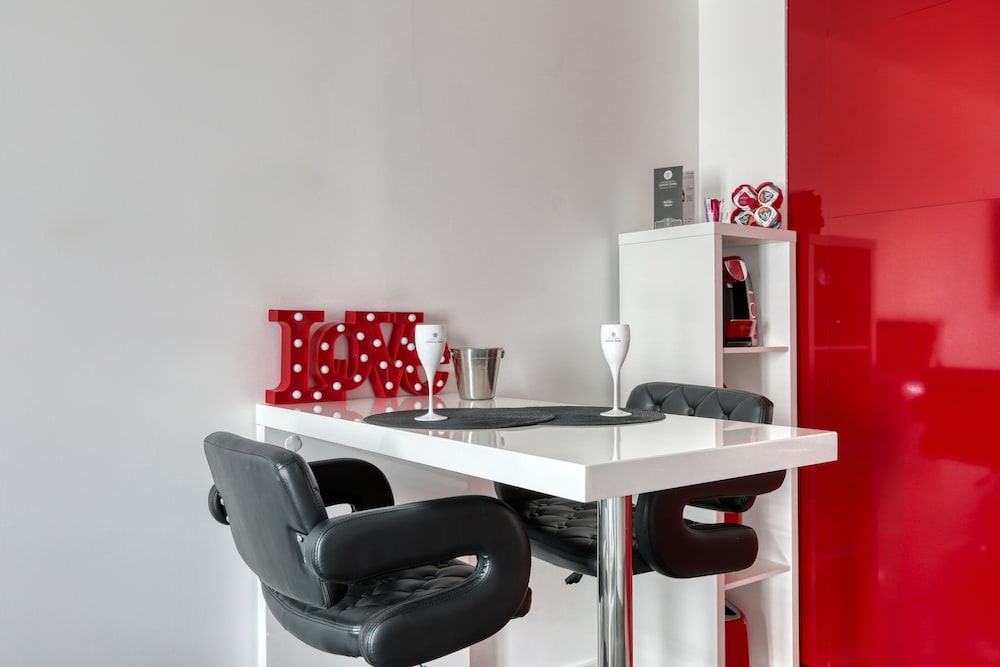 Deluxe Apartment, Ensuite, City View (Suite & spa) photo 3