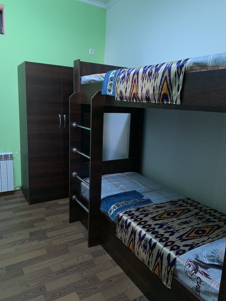 Shared Dormitory, Mixed Dorm (4 beds) photo 3