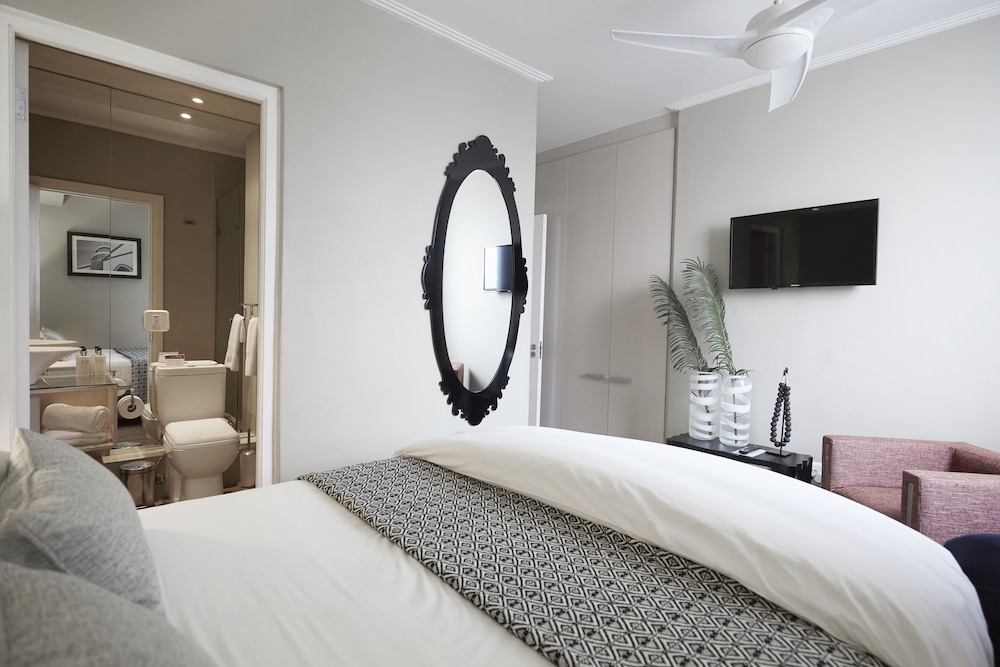Suite (Double) - Photo 1