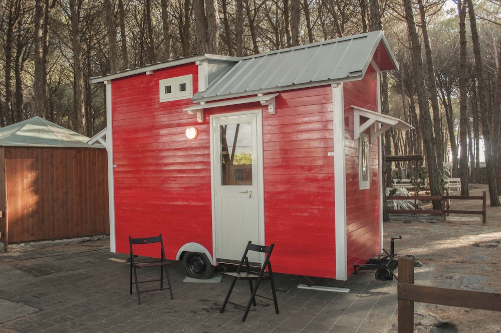 Romantic Mobile Home photo 3