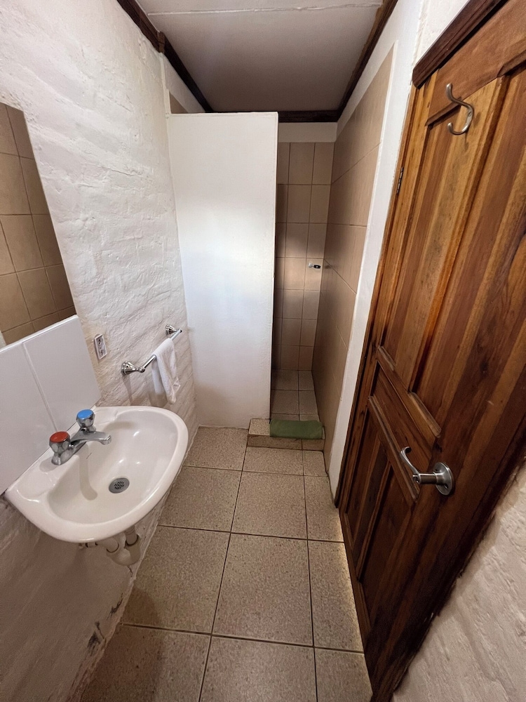 Standard Triple Room, 1 Bedroom, Mountain View photo 2