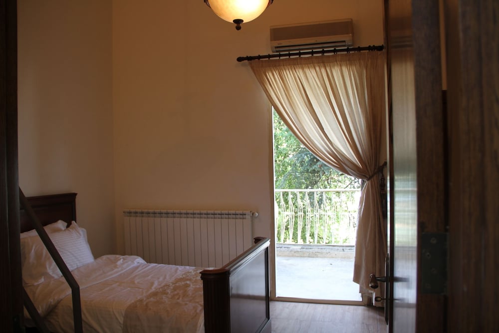 Classic Single Room, 1 Twin Bed, Accessible, Non Smoking photo 2
