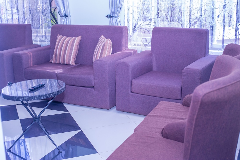 Family Studio Suite photo 2