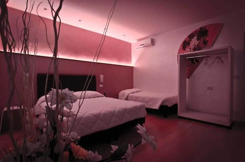 Triple Room - Photo 8