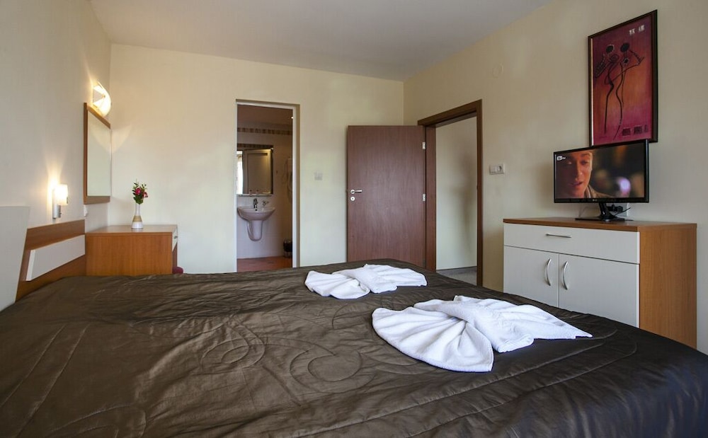 Basic Single Room photo 3