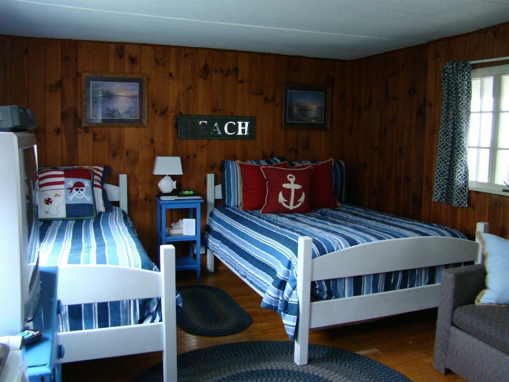 Classic Room, 1 Queen Bed with Sofa bed photo 1