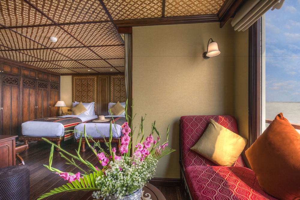 Deluxe Double Room (Mandalay - Bagan) photo 3