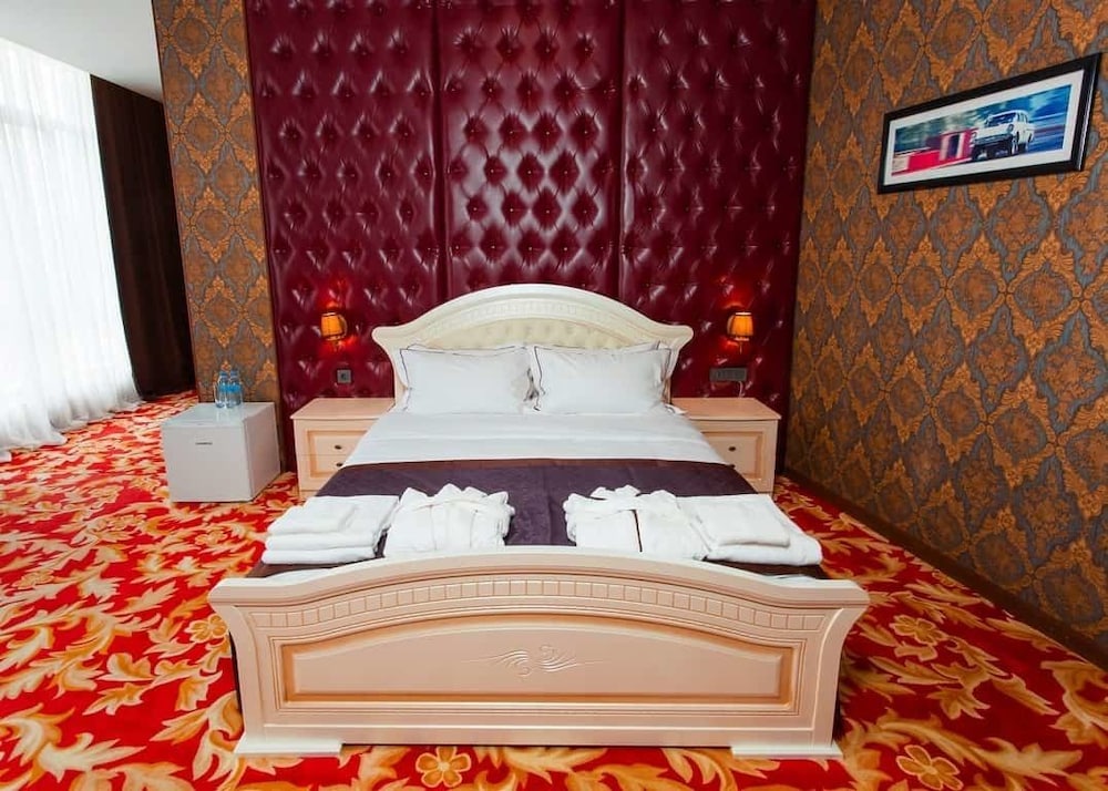 Suite, 1 King Bed