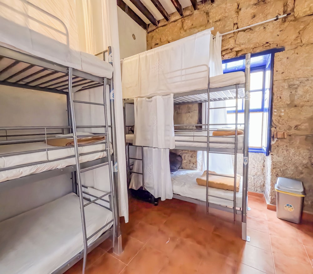 Dormitorio Compartido Estándar, Dormitorio Mixto, No Fumar