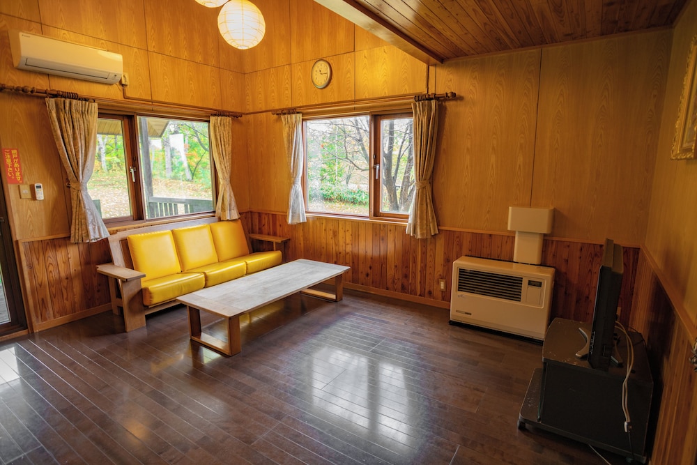 Cottage For 4 Person (No Pets), Smoking photo 2