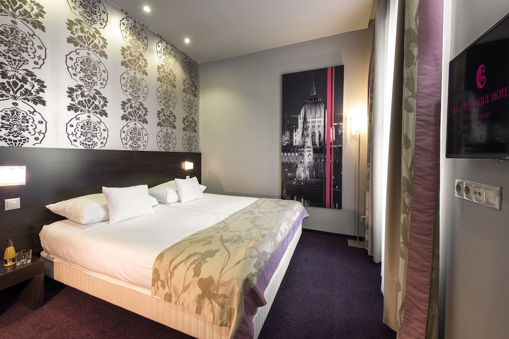 Standard Double or Twin Room, Courtyard View