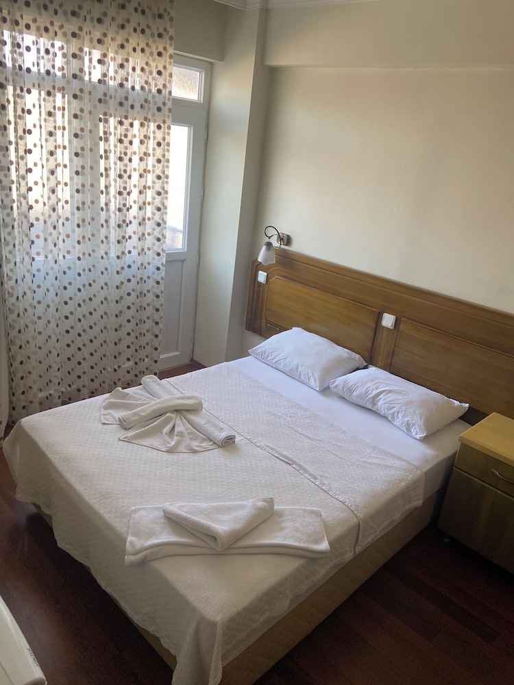 Economy Double Room, Balcony (Mini)