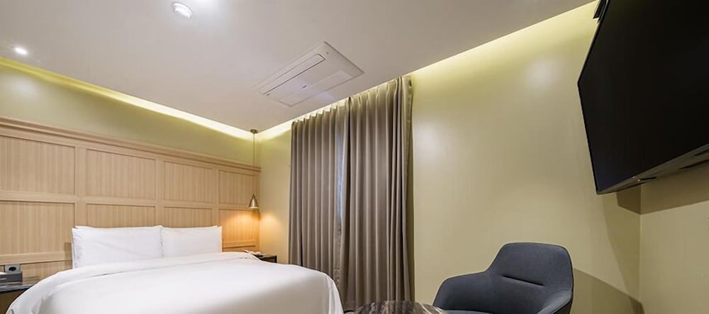 Standard Room photo 2