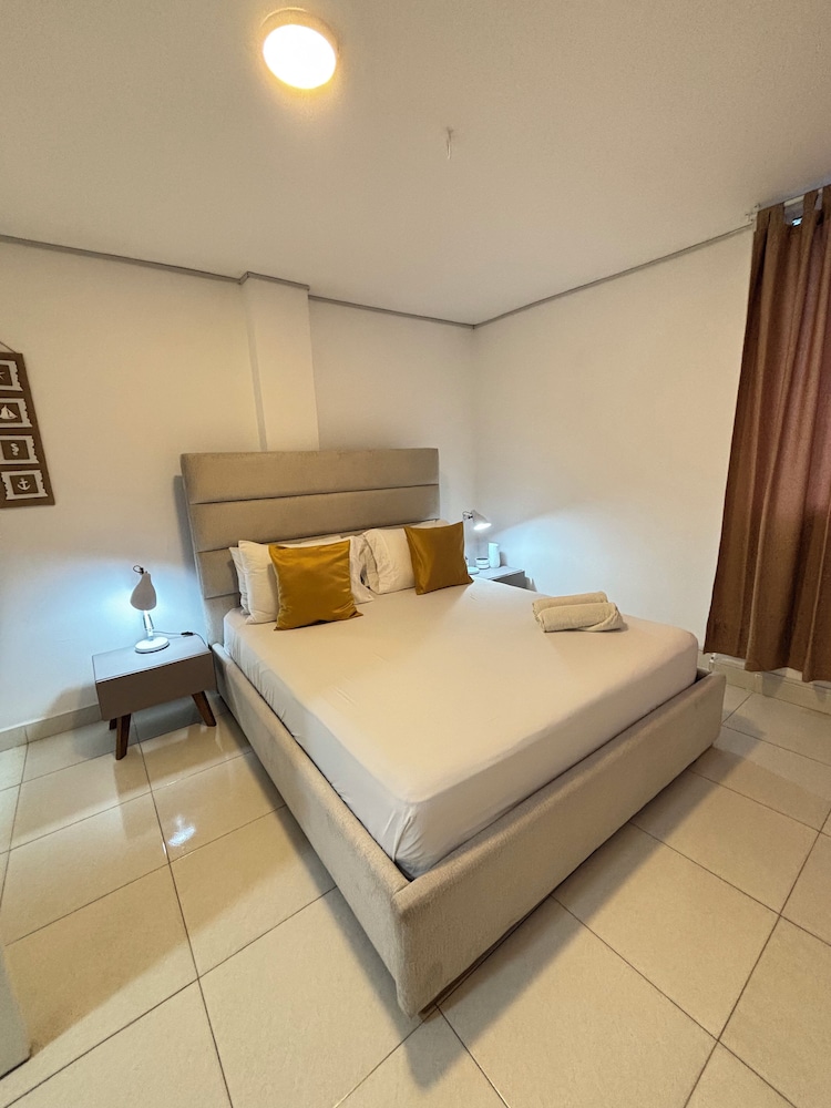 Superior Apartment, Kitchenette, City View photo 2