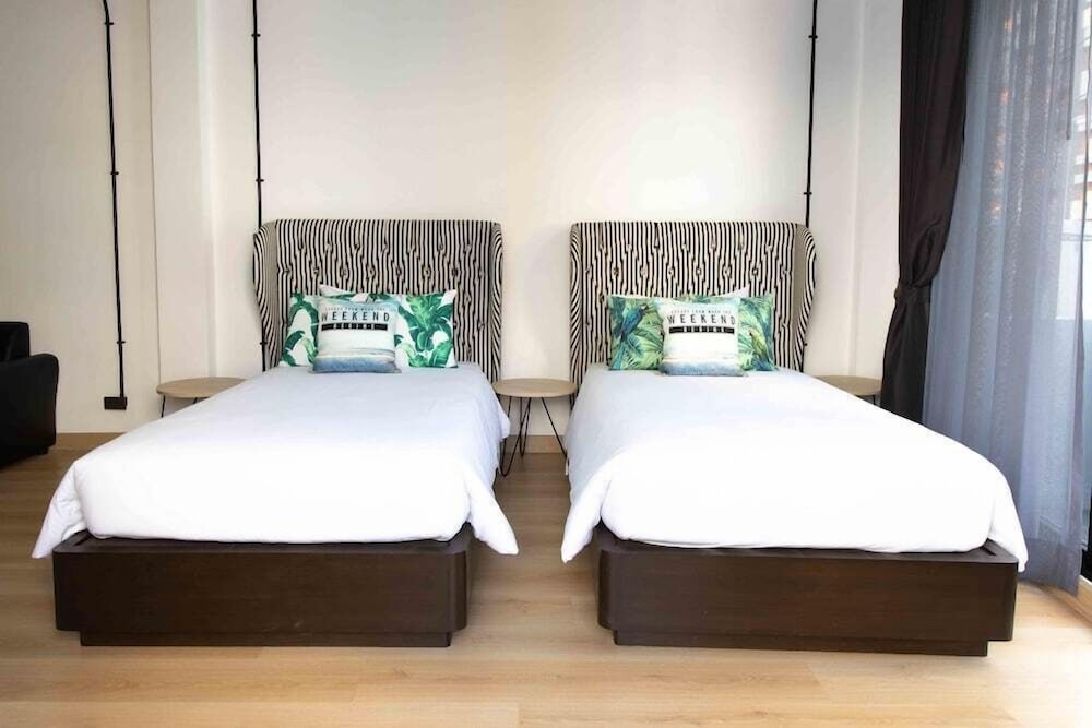 Studio Twin room (Stair Access only)