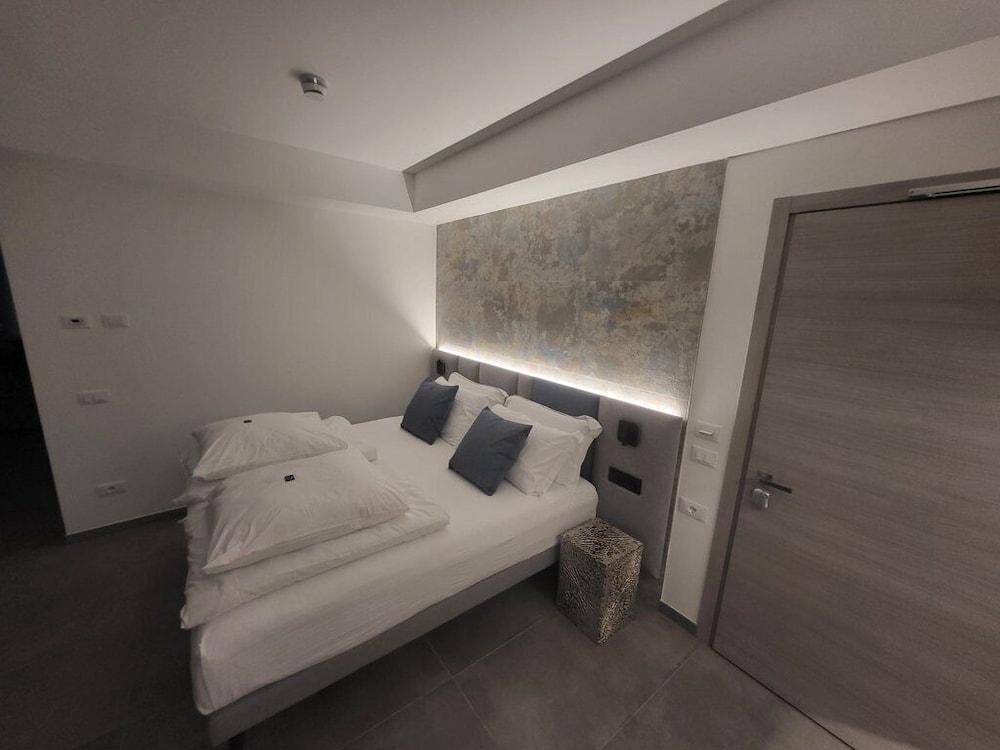 Suite con patio e vista lago