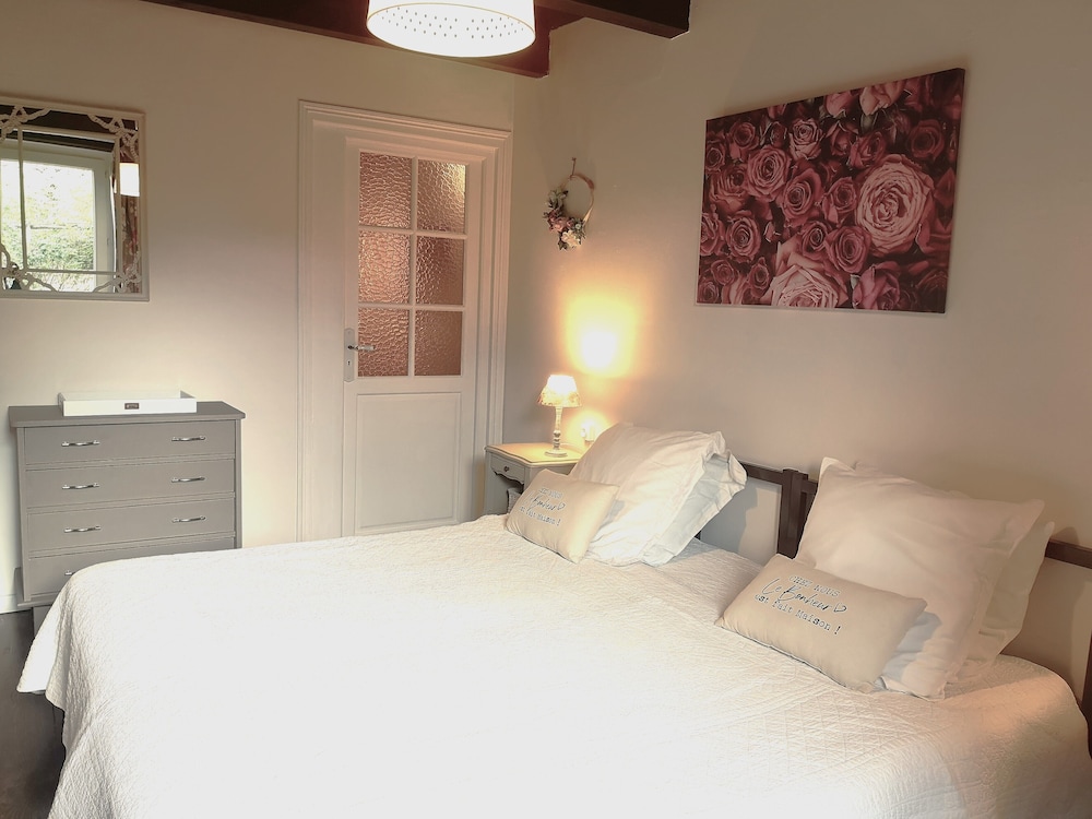 Comfort Room, 1 Bedroom, Patio, Courtyard View
