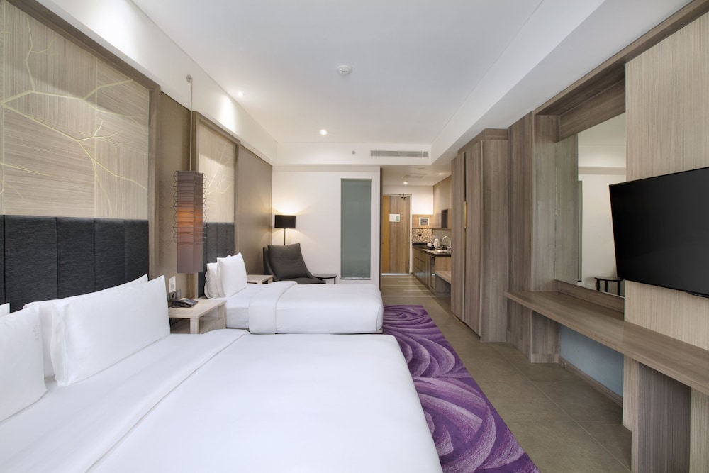 Family Room, Multiple Beds (Family Room) - Photo 2