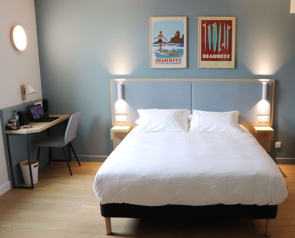 Standard Room, 1 Double Bed - Photo 20