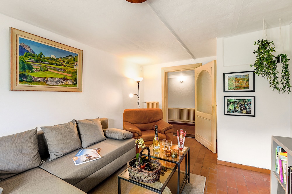 Honeymoon Apartment, 1 Bedroom, Lakeside (Villa Matilde Lake Front) photo 2