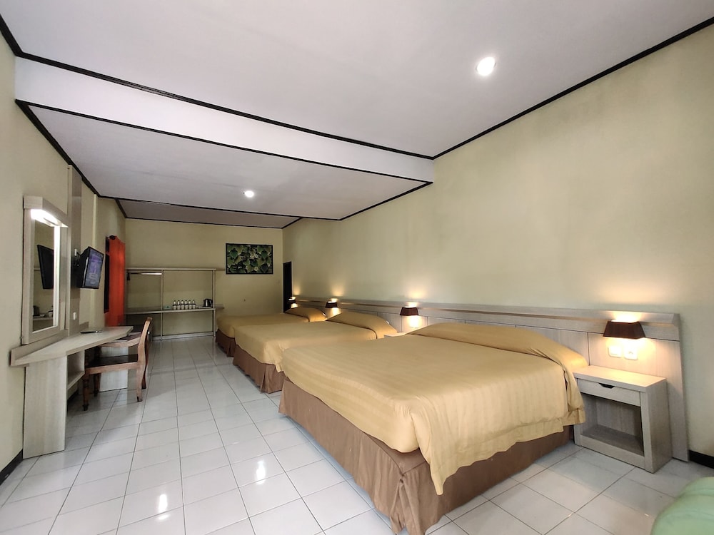 Grand Room photo 1