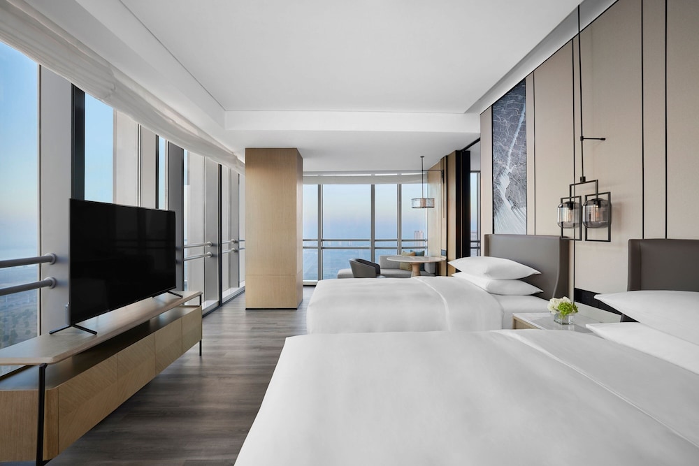 Deluxe Room, 2 Double Beds, City View - Photo 4