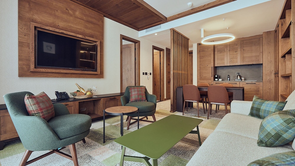 Deluxe Suite, Balcony photo 3
