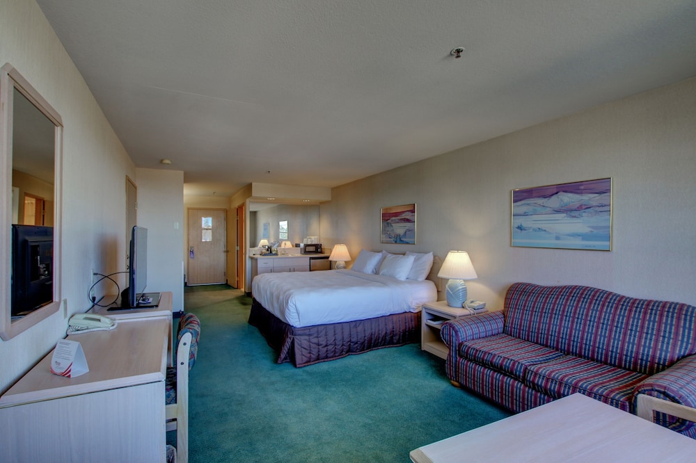 Superior Room, 1 King Bed - Photo 3
