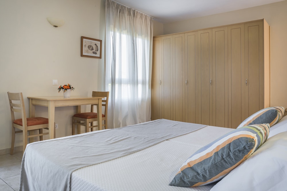 Junior Studio Suite, 1 Bedroom photo 3