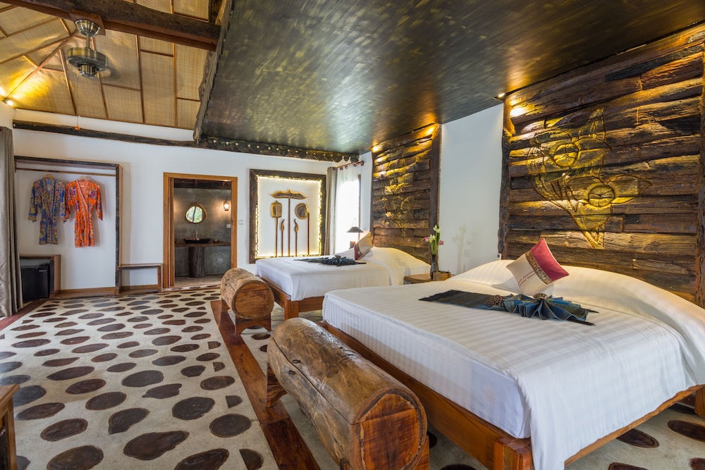 Private Family Villa - Photo 11