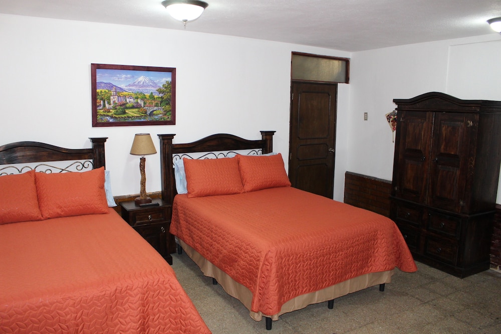 Standard Townhome, Multiple Beds, Courtyard View photo 2