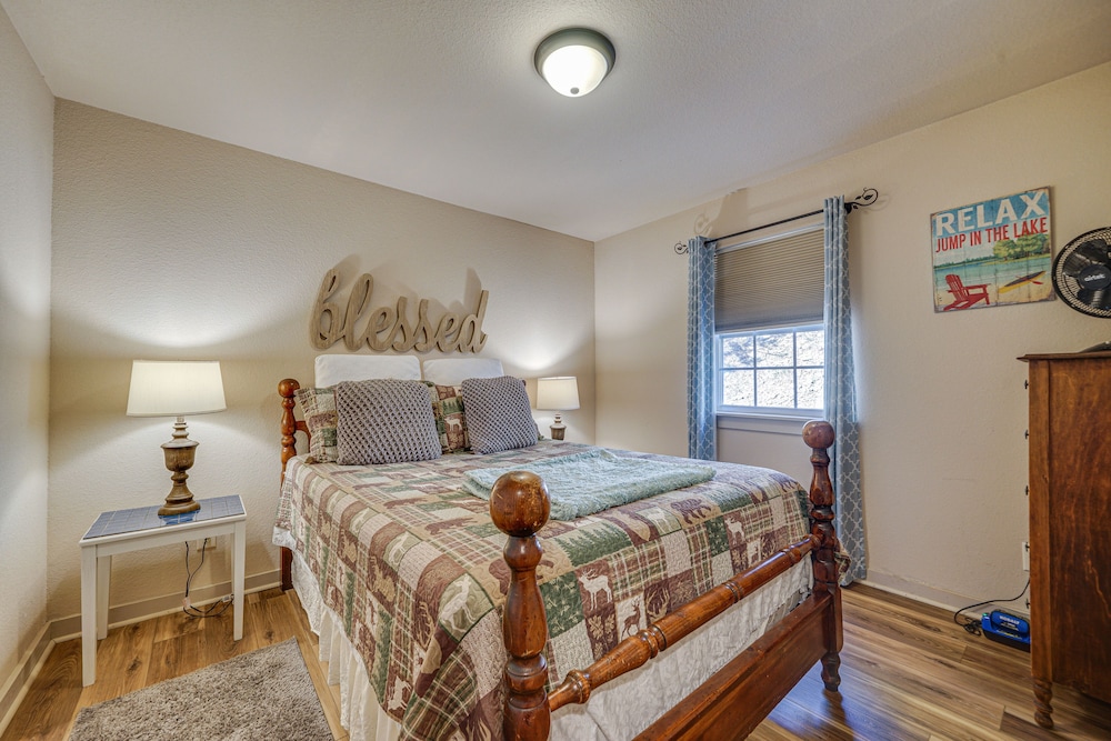 House (2 Bedrooms) photo 3