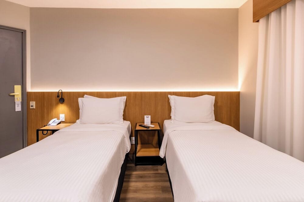 Standard Single Room (Standard, 2 camas Solteiro-PCD) - Photo 1