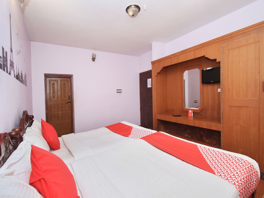 Deluxe Double Or Twin Room, 1 King Bed photo 3