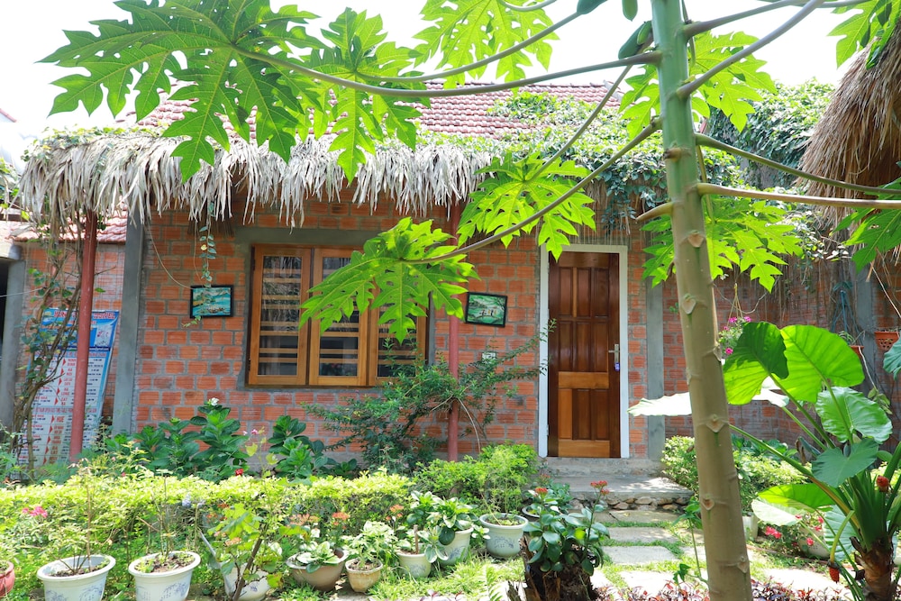 Deluxe Twin Room, Garden View photo 3