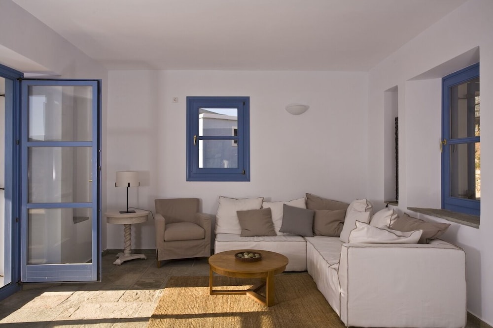 Villa, Sea View (Blue) photo 2