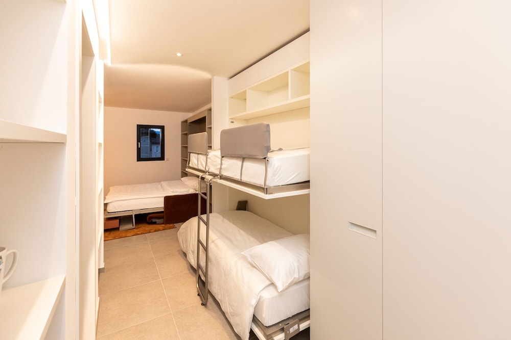 Standard Studio (Res.3544  Apt Standard 206) photo 2