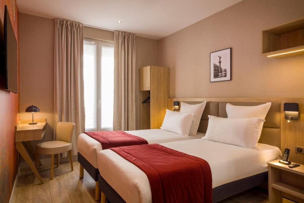 Superior Twin Room - Photo 1