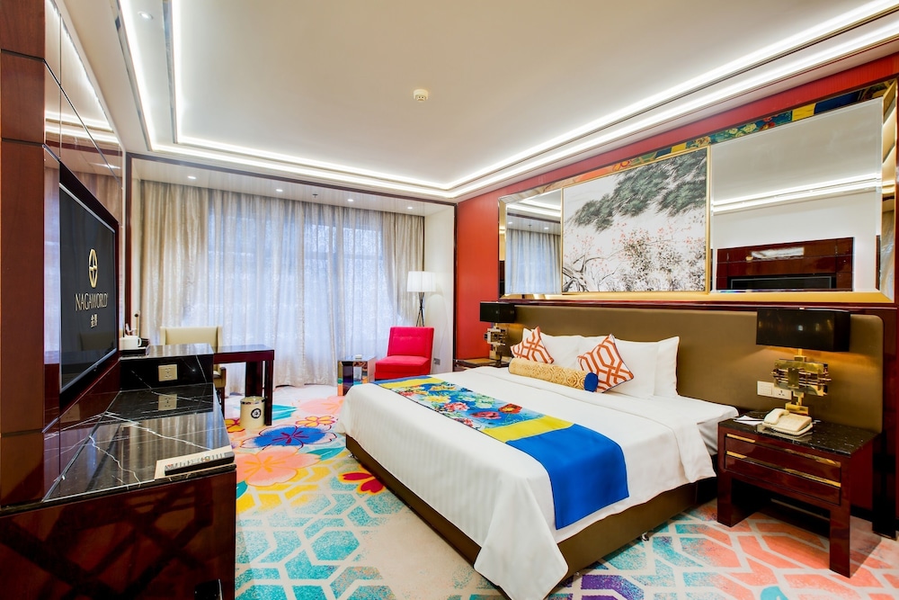 Deluxe Room @ NagaWorld 1 photo 1