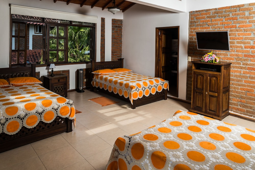 Quadruple Room photo 2