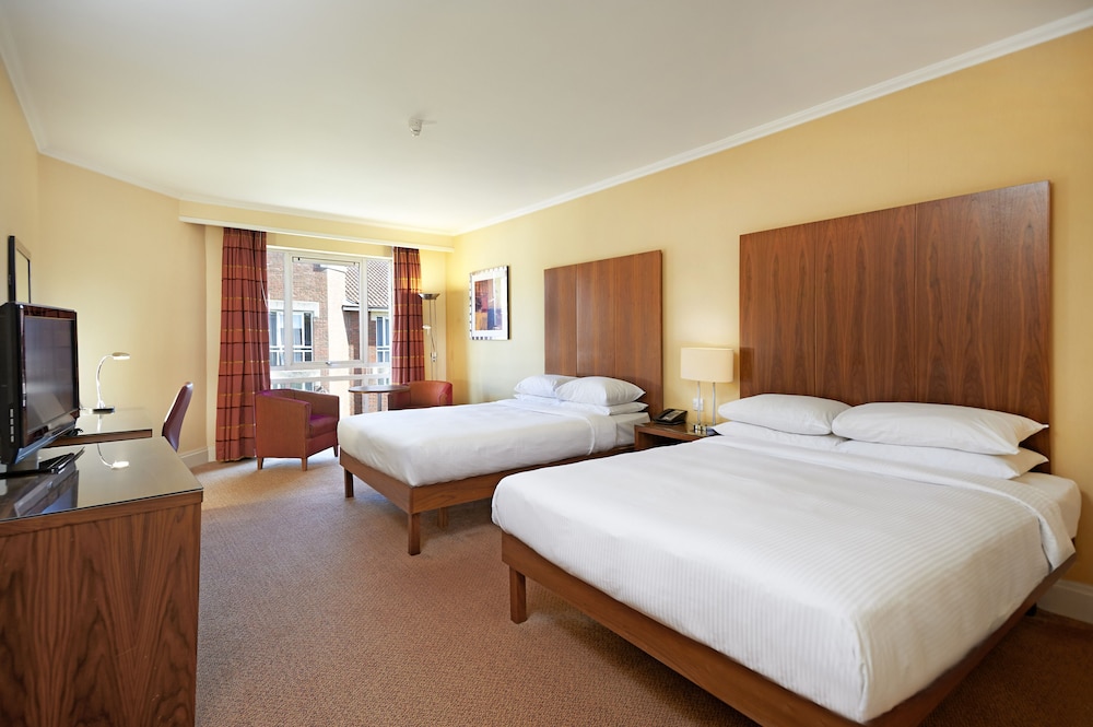 Standard Twin Room photo 1