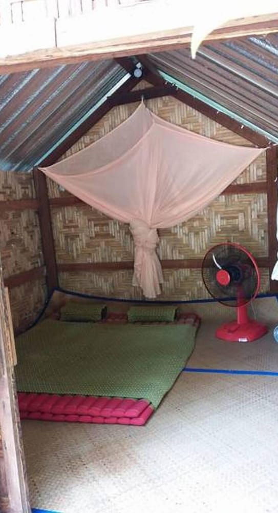 Bungalow Economy