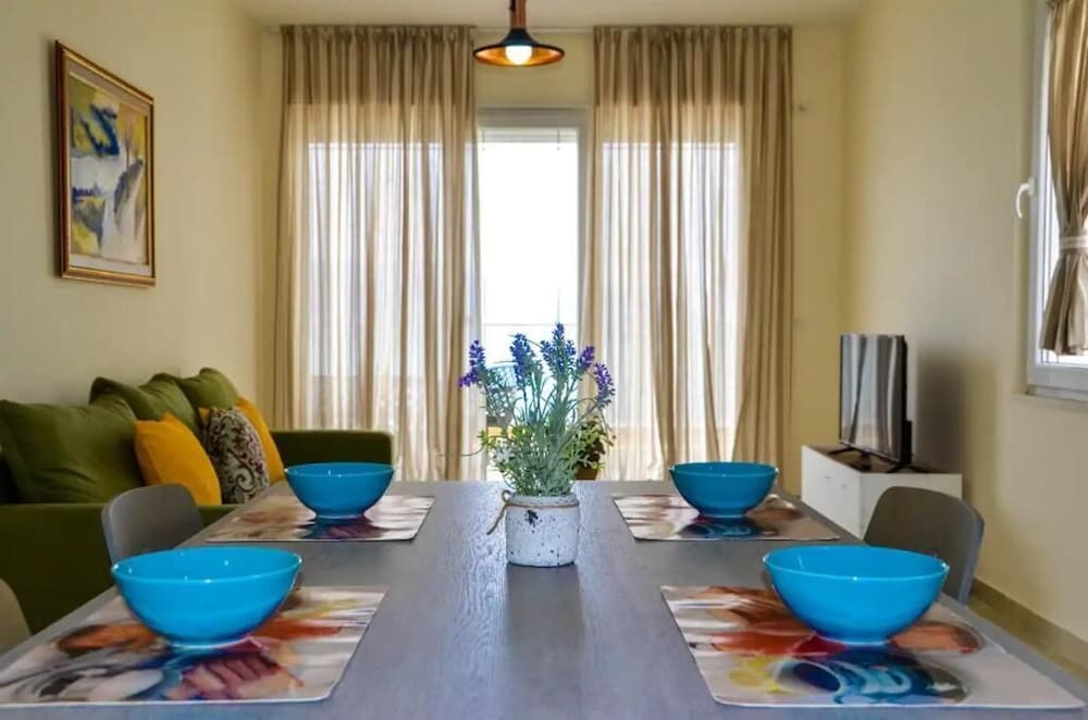 One-Bedroom Apartment,Terrace,Sea View (A3) photo 2