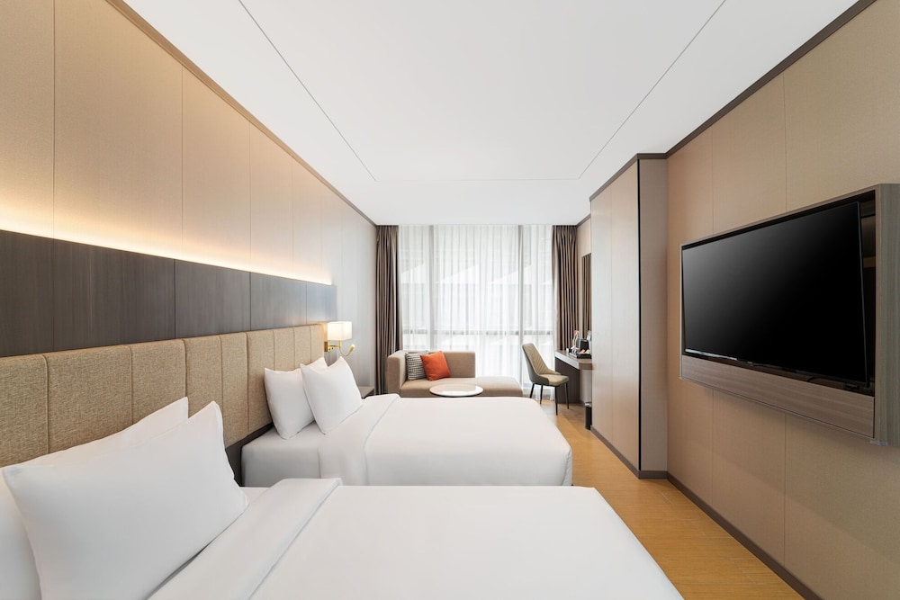 Room (Vibe) photo 1